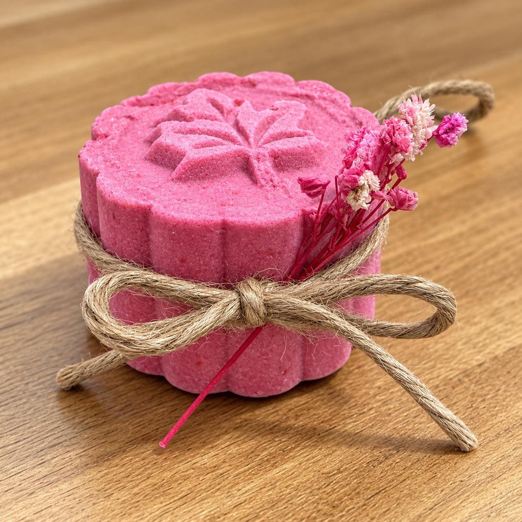 Tallow Bath Bomb | Coconut Milk, Oat & Clay Soak | Skin-Softening Moisturizing Fizz